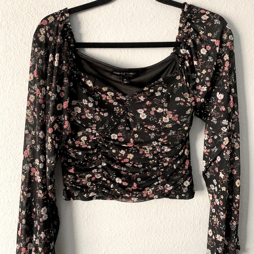 Cute top